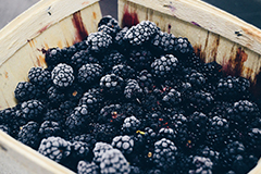 Berries like blackberries and strawberries are great sources of fibre. 